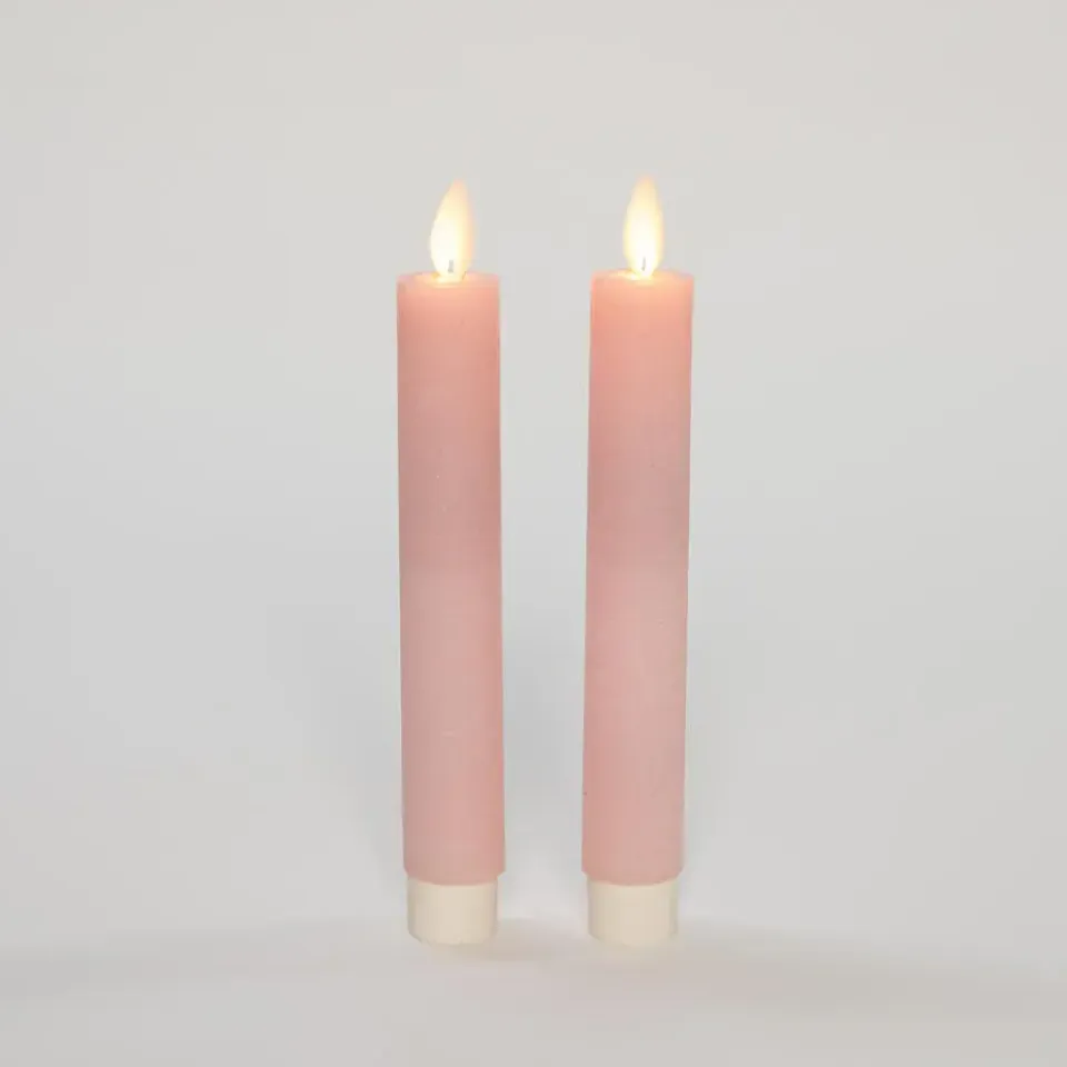 Anna's Collection LED dinerkaarsen - 2x st - lichtroze - 18 cm