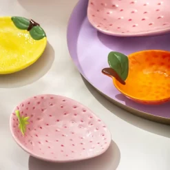 Leen Bakker Bordje Aardbei - roze - aardewerk - 5,5x13,5x14 cm Sale