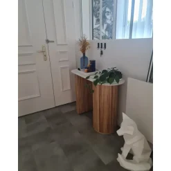 Nordlys Console van hout met marmerlook blad