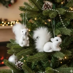 Decoris Eekhoorn kersthangers - 2x st - wit - 6 cm - kunststof Hot