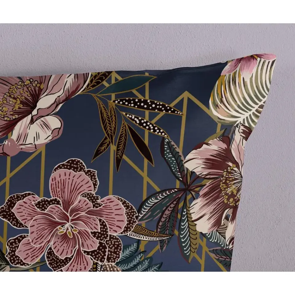 Pure Duvet cover 240x220 + 2* 60x70 cm Outlet