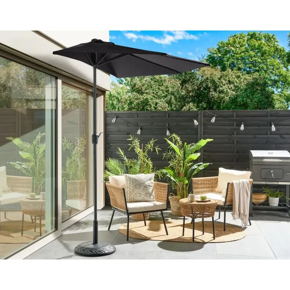 Beliani GALATI - Halfronde parasol - Zwart - 270 cm - Polyester