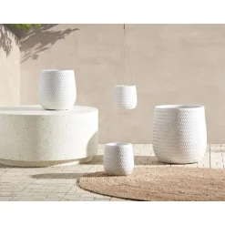 Beliani LIVADIA - Bloempot - Off-white - Vezelklei Outlet