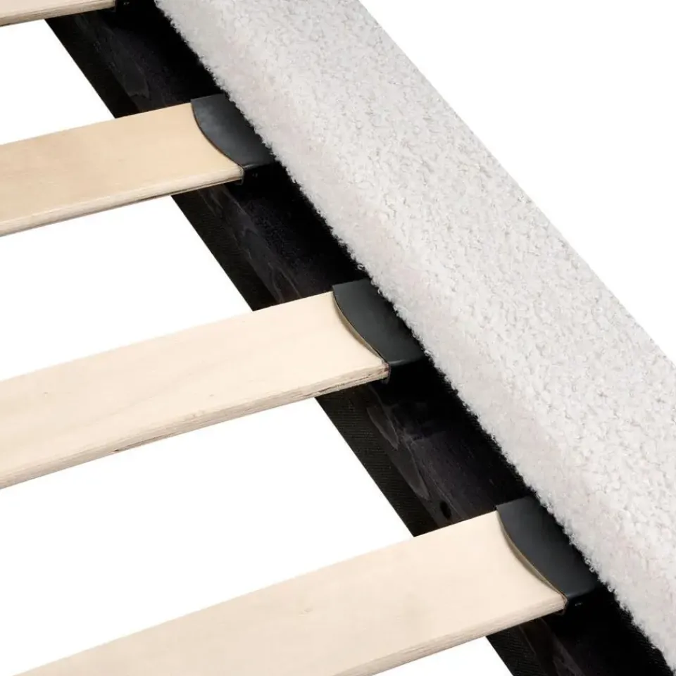 Beliani MELLE - Tweepersoonsbed - Gebroken wit - 140 x 200 cm - Bouclé Outlet