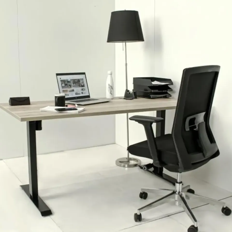 MRC EASY elektrisch ARBO zit-sta bureau - 140x80 cm - robuust eiken