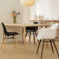 Leen Bakker Nolon Nena-Puk Eetkamerstoel Zwart - Armleuning - Zwarte Houten Poten Best