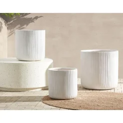 Beliani OREOI - Bloempot - Wit - 55 x 55 x 55 cm - Kleivezel New