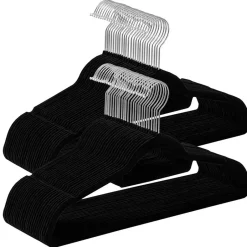 Merkloos Set van 50 kleerhangers - Fluweel - Anti-slip - Kapstokken met Broeklat - Zwart Outlet