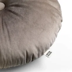 Sierkussen.nl Sierkussen Olly - Pumice Stone - Ø40 cm Online