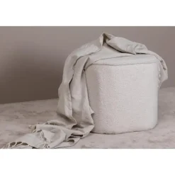 Svea - Arlo poef - teddy - off white New