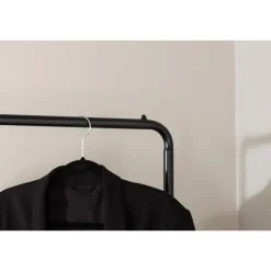 Svea - Zanda kledingrek - 175 x 100 cm - zwart New