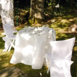 Santex Wit rond tafelkleed/tafellaken 180 cm non woven polypropyleen